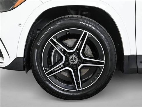 Used 2024 Mercedes-Benz GLA 250 4MATIC image 26
