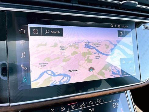 Used 2019 Audi Q8 Premium Plus image 34