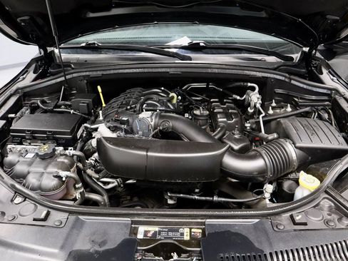 Used 2023 Dodge Durango GT image 18