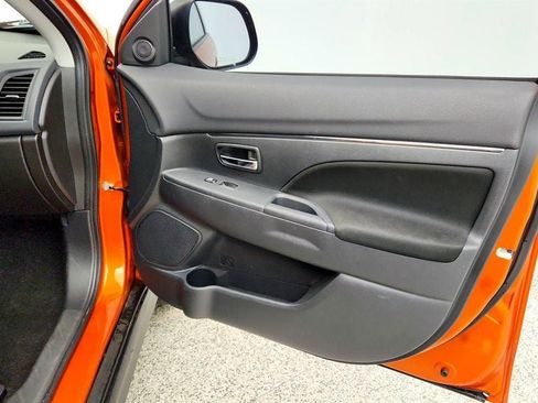 Used 2022 Mitsubishi Outlander Sport ES FWD image 22