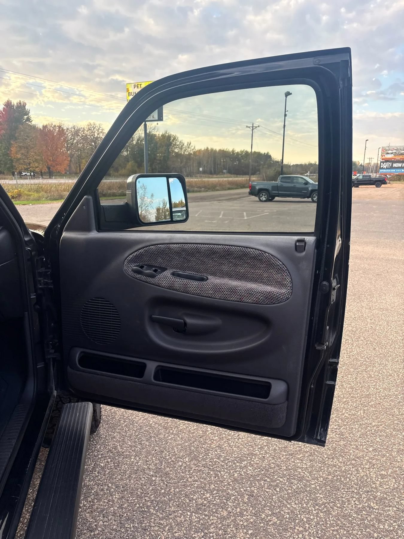 Used 1998 Dodge Ram 1500 Truck 4x4 Quad Cab image 21