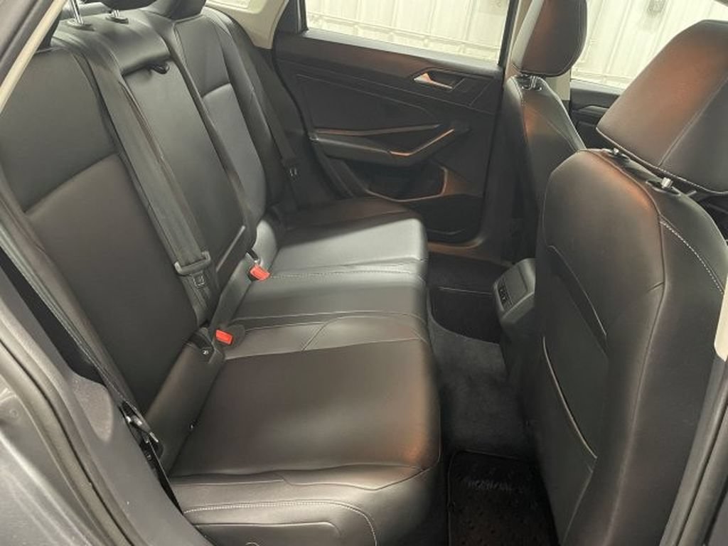 Used 2020 Volkswagen Jetta SEL FWD image 19