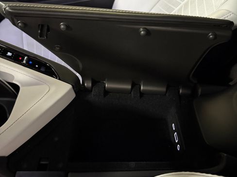 Used 2022 Chevrolet Corvette Stingray Preferred Conv w/ Z51 Performance Package image 16