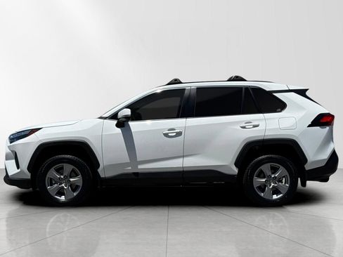 Used 2024 Toyota RAV4 XLE w/ Convenience Package FWD image 6
