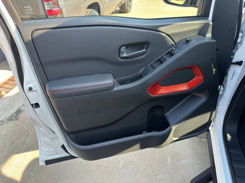 New 2026 Nissan Frontier Pro-X image 10