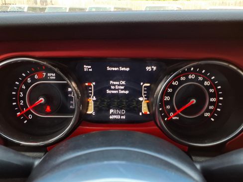 Used 2021 Jeep Wrangler Rubicon AWD/4WD image 29