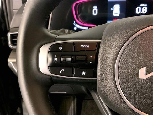 Certified 2025 Kia Sportage X-Line image 18