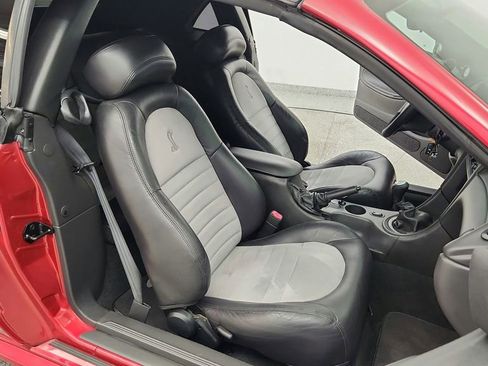 Used 2001 Ford Mustang Cobra image 37