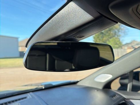 Used 2021 Cadillac XT5 Premium Luxury w/ LPO, Floor Liner Package image 36