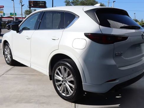 Used 2023 MAZDA CX-5 Signature AWD/4WD image 6