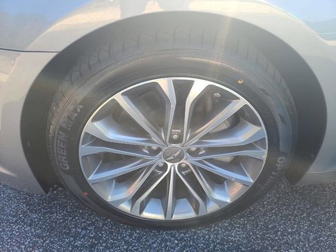 Used 2016 Hyundai Genesis 3.8 w/ Option Group 04 image 13