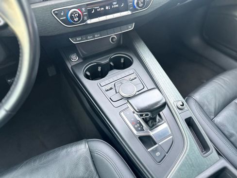 Used 2017 Audi A4 2.0T Ultra Premium w/ Convenience Package image 28