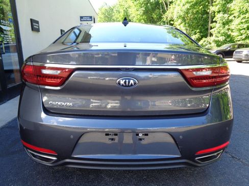 Used 2019 Kia Cadenza Technology FWD image 6