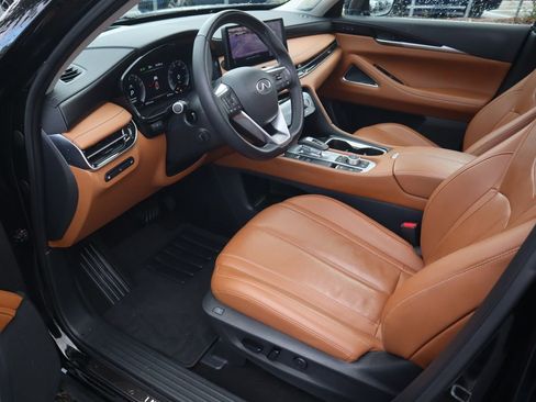 Used 2025 INFINITI QX60 Sensory w/ Vision Package image 14