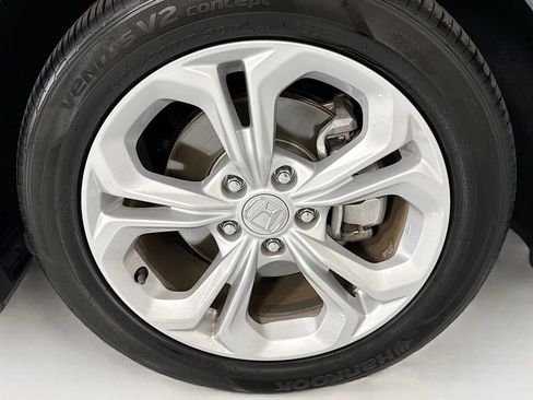 Certified 2024 Honda Accord LX image 32