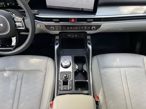 Used 2025 Kia Sorento EX AWD/4WD image 20