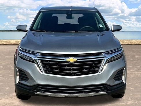 Used 2024 Chevrolet Equinox LT image 2