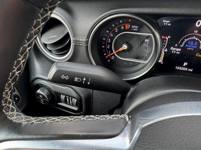 Used 2020 Jeep Gladiator Overland AWD/4WD image 30
