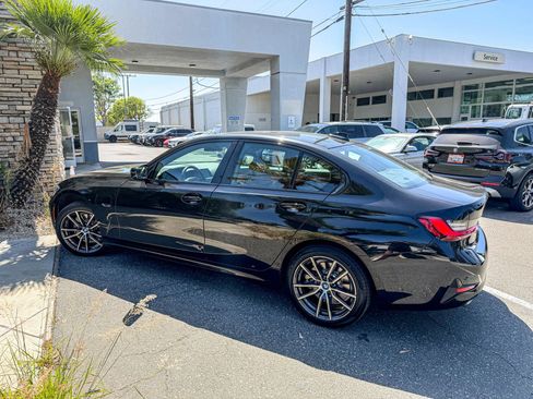 Used 2022 BMW 330e w/ Driving Assistance Package RWD image 3