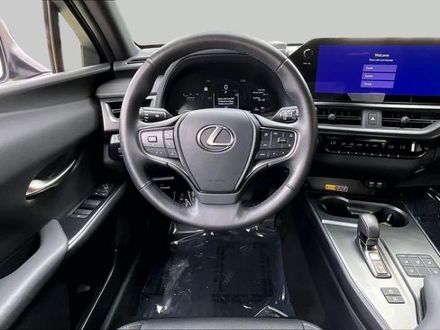 Used 2025 Lexus UX 300h AWD w/ Cold Area Package image 5