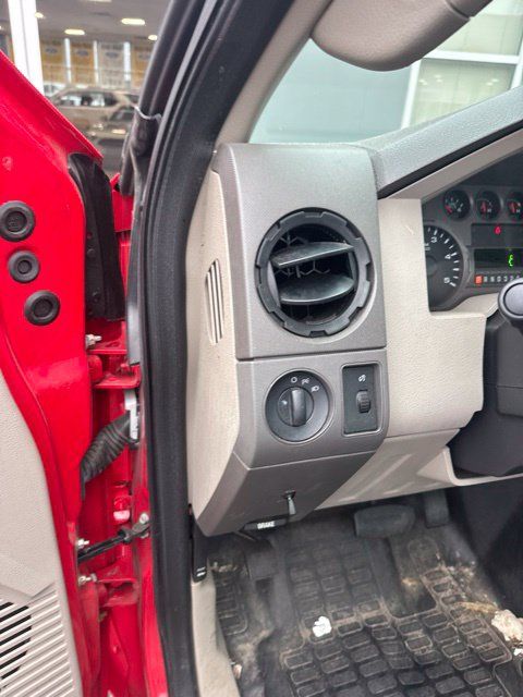 Used 2009 Ford F350 XL AWD/4WD image 28