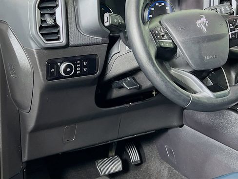 Certified 2023 Ford Bronco Sport Outer Banks w/ Tech Package AWD/4WD image 10