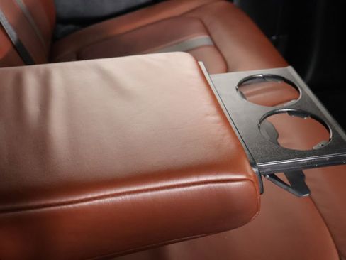 Used 2019 Ford F150 Platinum w/ Equipment Group 701A Luxury image 54