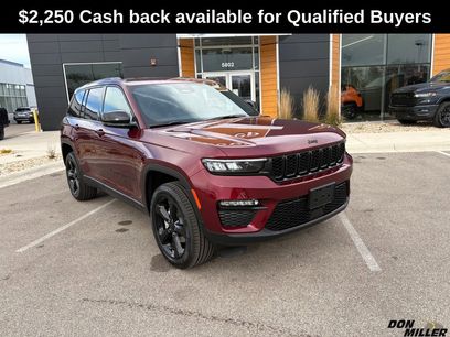 New 2025 Jeep Grand Cherokee Limited w/ Black Appearance Package