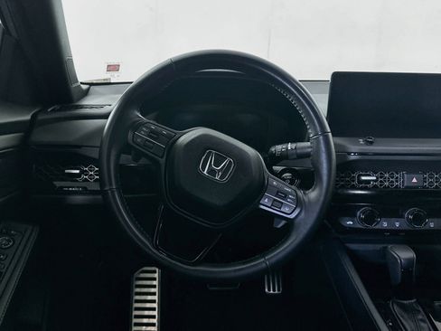 Used 2024 Honda Accord Sport image 17