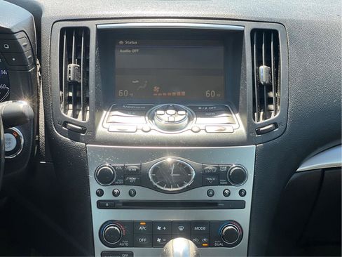 Used 2013 INFINITI G37 x Sedan w/ Premium Pkg AWD/4WD image 12