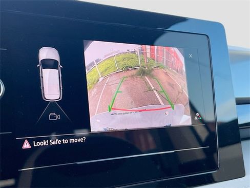 New 2026 Volkswagen Taos S image 13