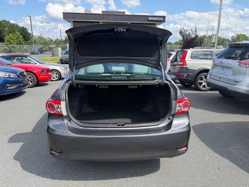 Used 2012 Toyota Corolla L FWD image 11