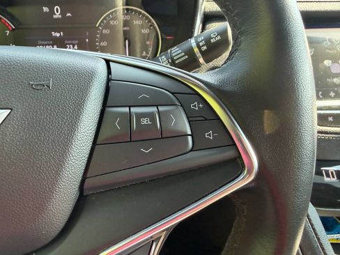 Used 2023 Cadillac XT5 Luxury AWD/4WD image 15
