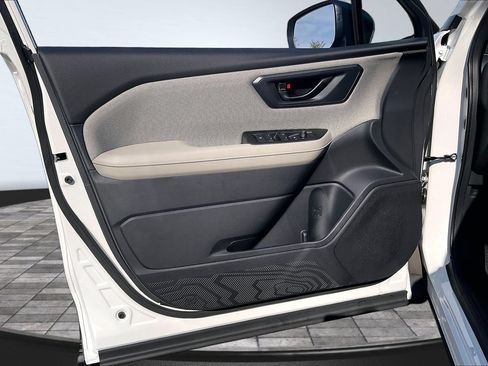 New 2026 Subaru Forester AWD/4WD image 18