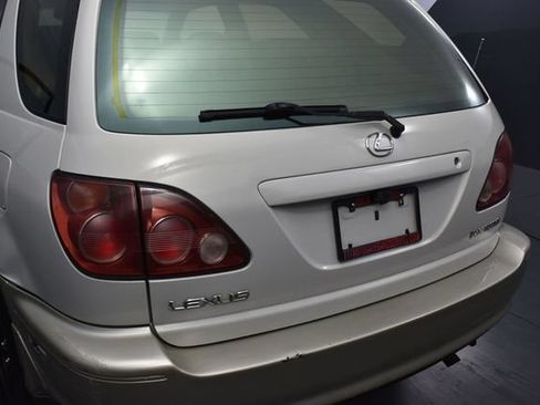 Used 1999 Lexus RX 300 4WD image 17