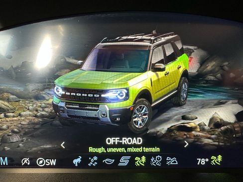 Used 2025 Ford Bronco Sport Badlands AWD/4WD image 45