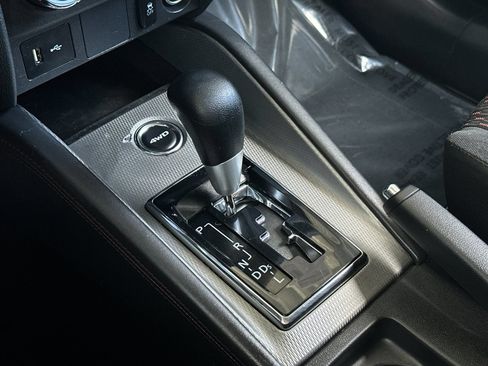 Used 2019 Mitsubishi Outlander Sport ES AWD/4WD image 19