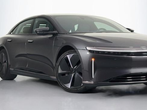 Used 2025 Lucid Air Touring AWD/4WD image 13
