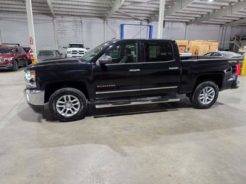 Used 2016 Chevrolet Silverado 1500 LTZ w/ Sport Package AWD/4WD image 4