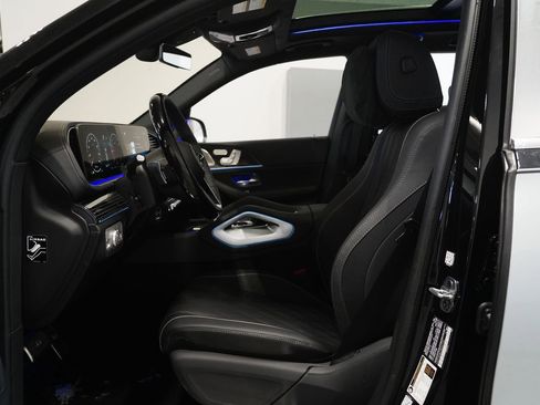 New 2026 Mercedes-Benz Maybach GLS 600 4MATIC image 14