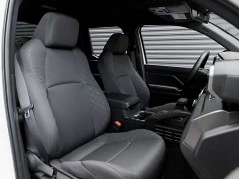 Used 2025 Toyota Tacoma SR5 image 30