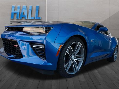 Used 2016 Chevrolet Camaro SS RWD image 3