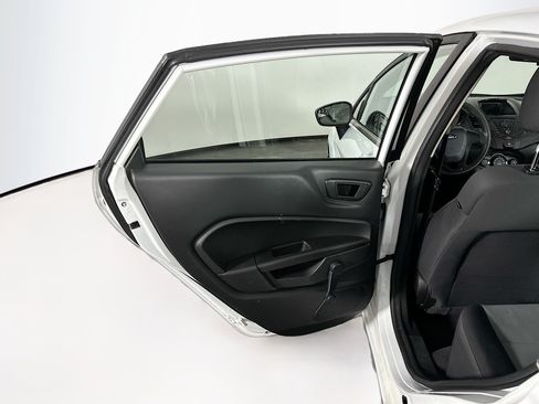 Used 2018 Ford Fiesta S FWD image 22