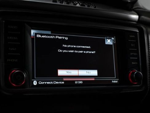 Used 2015 Ferrari California T image 38