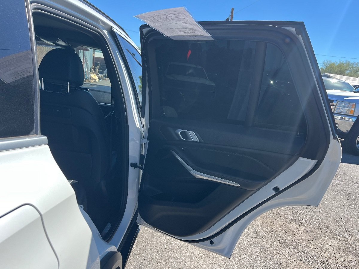 Used 2019 BMW X5 xDrive40i w/ Convenience Package AWD/4WD image 36