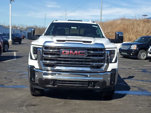 New 2026 GMC Sierra 2500 SLT w/ SLT Premium Package image 2