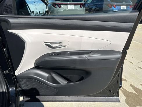 New 2026 Hyundai Tucson SEL image 17