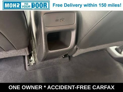 Used 2025 Chevrolet Trax LT FWD image 39