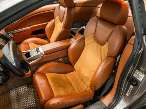 Used 2003 Aston Martin Vanquish RWD image 23