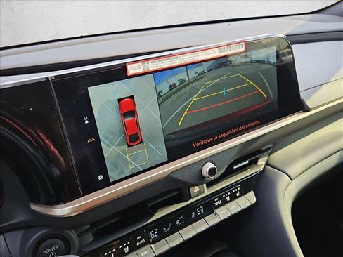 Used 2026 Toyota Crown Limited image 12